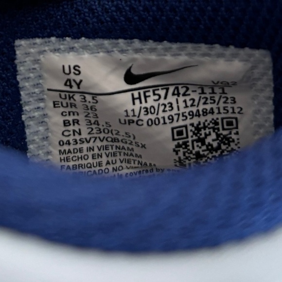 Nike Dunk Low Sneakers Shoes Light Armory Blue White HF5742 111 4Y / 5.5 Women - Picture 6 of 7